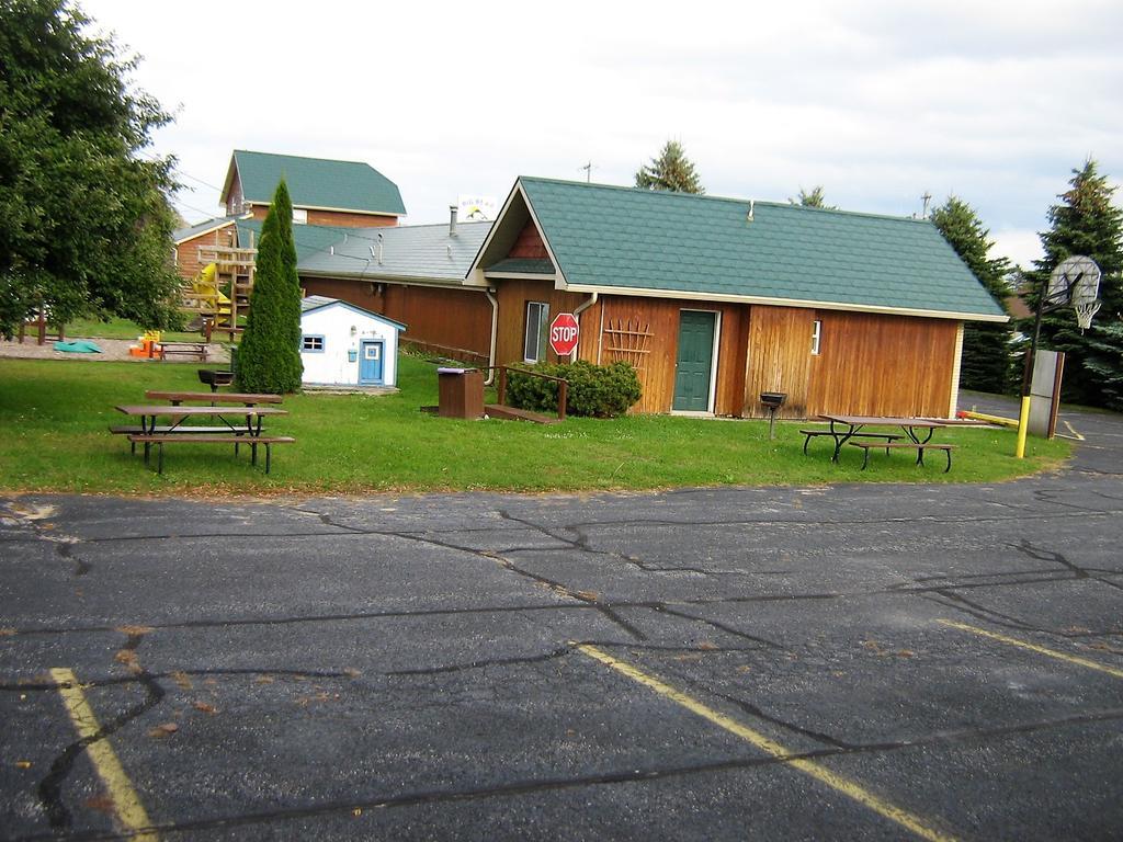 Big Bear Alpena